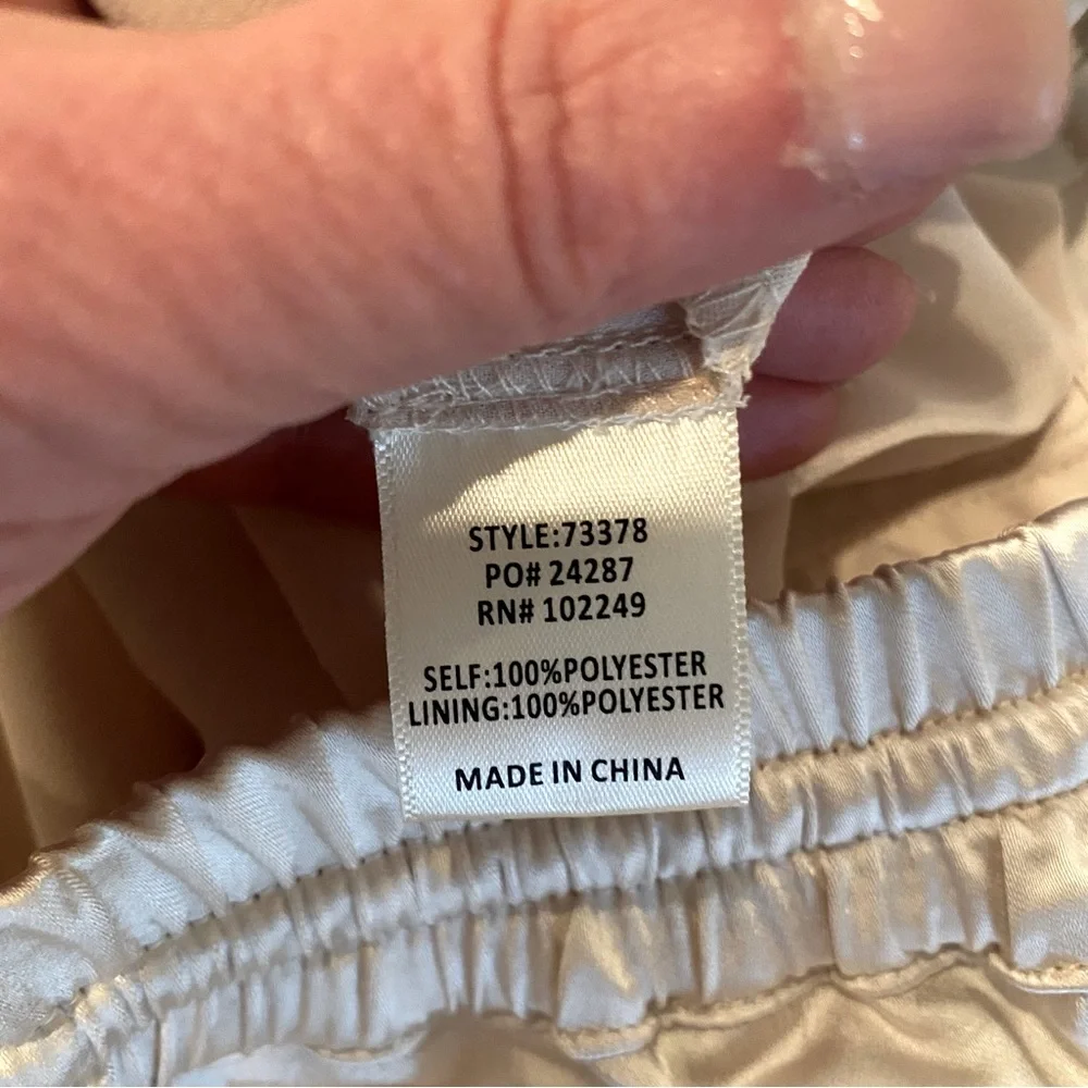 Skies are Blue cream sateen ankle length drawstring pants size XS
